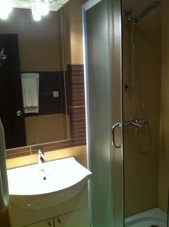 Apartments And Rooms Grand Palazzo ブドヴァ 部屋 写真