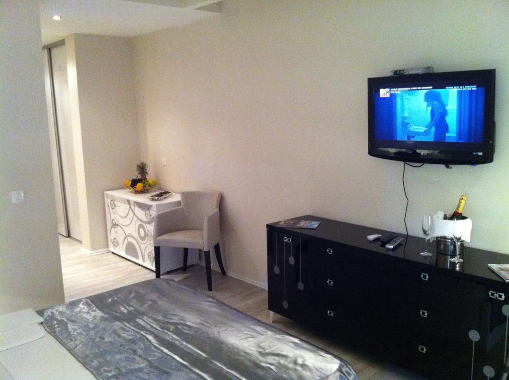 Apartments And Rooms Grand Palazzo ブドヴァ 部屋 写真