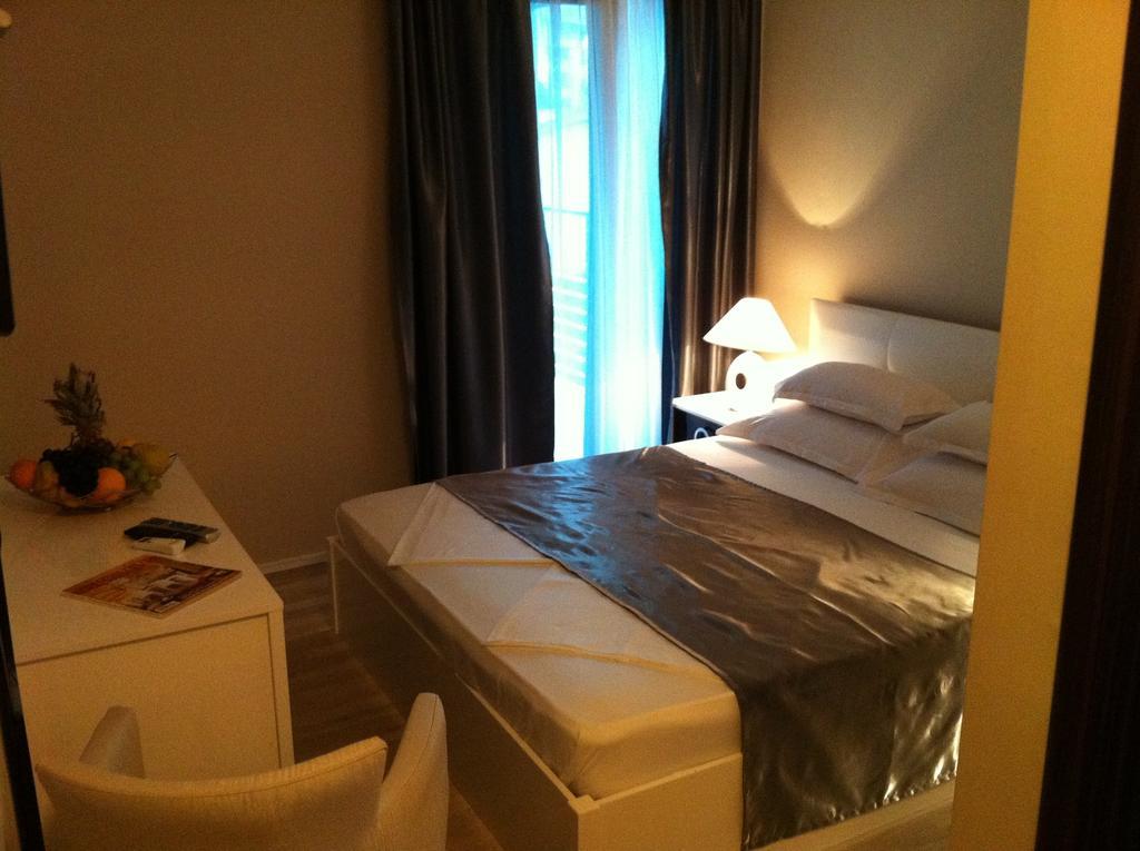 Apartments And Rooms Grand Palazzo ブドヴァ 部屋 写真