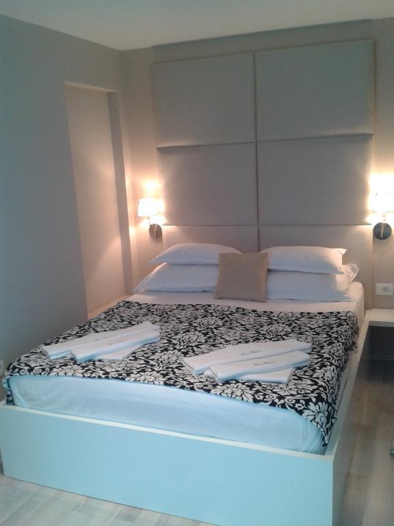 Apartments And Rooms Grand Palazzo ブドヴァ 部屋 写真