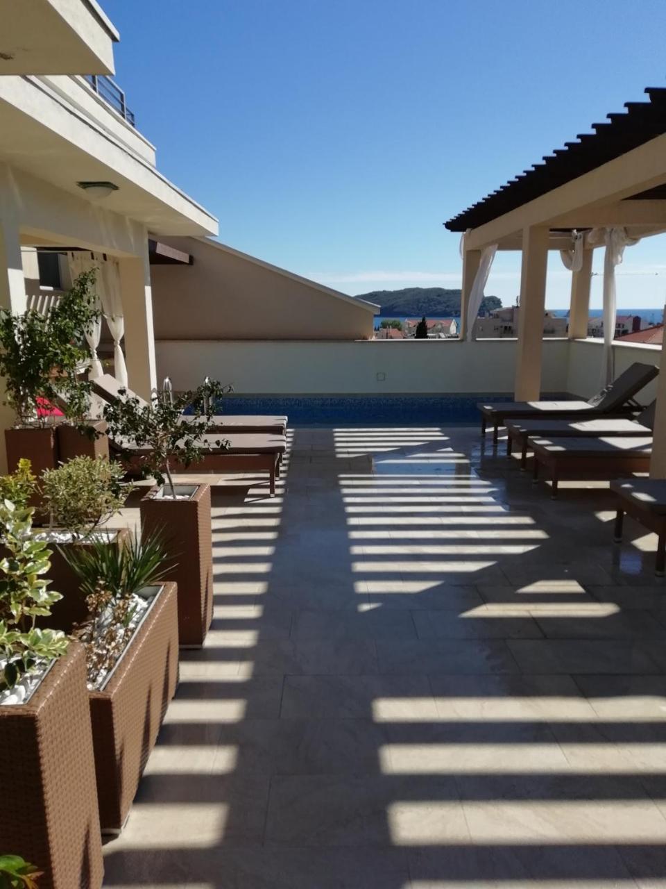 Apartments And Rooms Grand Palazzo ブドヴァ エクステリア 写真