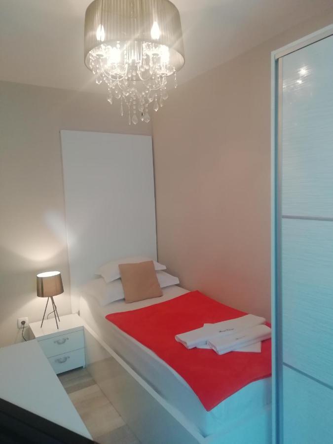 Apartments And Rooms Grand Palazzo ブドヴァ エクステリア 写真