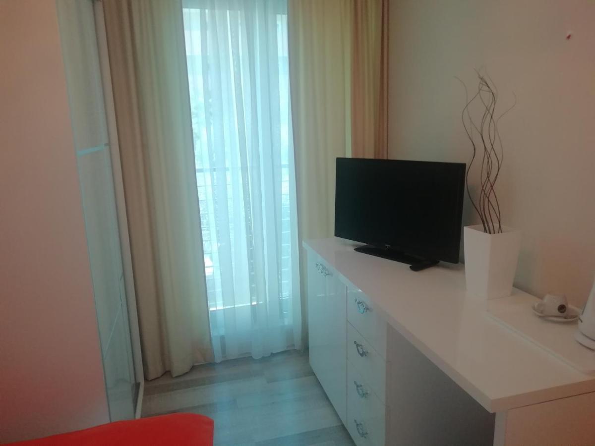 Apartments And Rooms Grand Palazzo ブドヴァ エクステリア 写真