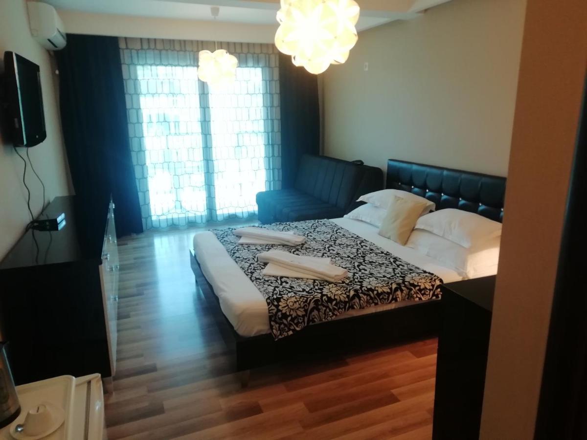 Apartments And Rooms Grand Palazzo ブドヴァ エクステリア 写真